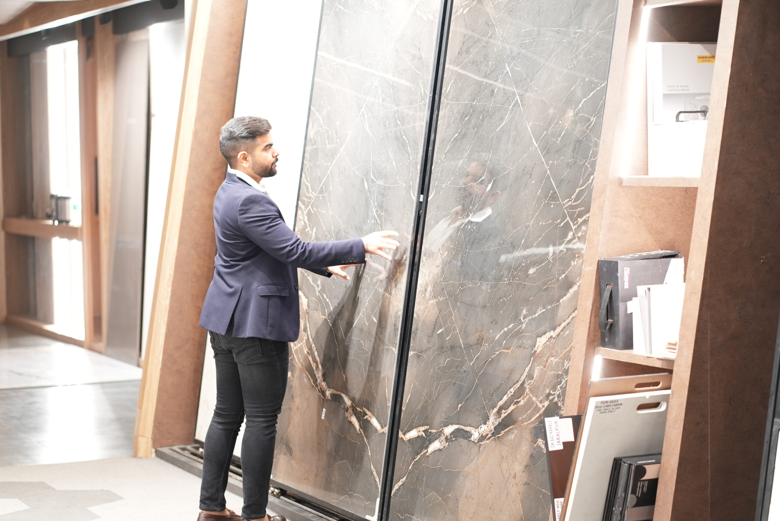 Tiles Showroom in Jabalpur